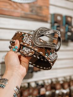 Brown leather belt with a turquoise inlay pattern. All measurements are taken from the belt end (not the buckle) to the first and the last hole. Small - 28" - 32" Medium - 32" - 36" Large - 36" - 40" XL - 40" - 44" Inlay Pattern, Custom Leather Work, Custom Belt, Turquoise Leather, Aztec Pattern, Brown Leather Belt, Leather Work, Cowgirl Style, Leather Belts