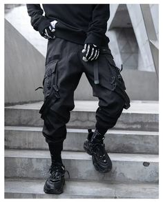 Black pants with straps "Shunsui" for a perfect techwear style Size Waist (cm) Hip (cm) Pant Length (cm) M 78 cm 106 cm 96 cm L 82 cm 110 cm 98 cm XL 86 cm 114 cm 100 cm XXL 90 cm 118 cm 102 cm XXXL 94 cm 122 cm 104 cm Size Guide (inches) Size Waist (in) Hip (in) Pant Length (in) M 30.71 41.73 37.80 L 32.28 43.31 38.58 XL 33.86 44.88 39.37 XXL 35.43 46.46 40.16 XXXL 37.01 48.03 40.94 Go for a technical fashion by opting for the "Shunsui" Techwear cargo pants. The best choices in fashion are beco Techwear Fashion Men, Slim Fit Cargo Pants Men, Pants With Straps, Techwear Cargo Pants, Summer Y2k Outfits, Mens Techwear, Hakama Pants, Slim Fit Cargo Pants, Techwear Pants