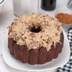 German Chocolate Bundt Cake, a delicious and easy chocolate cake recipe made from scratch and topped with coconut pecan frosting. The post German Chocolate Bundt Cake appeared first on DIY and Fun. Chocolate Bundt Cake Recipe, Easy Chocolate Cake Recipe, Pecan Frosting, Bun Cake, Cream Cheese Frosting Cake, Coconut Pecan Frosting, Bundt Cake Recipe