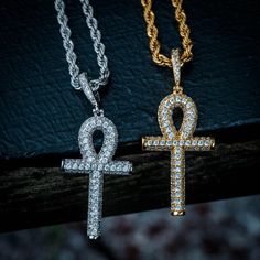 Ian Connor, Hiphop Style, Ankh Cross, Ankh Necklace, Hip Hop Chains, Gold Money, Vvs Diamond, Egyptian Symbols, Wiz Khalifa