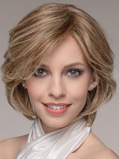 Short Layered Wavy Hairstyles, Ciara Hair, Grey Hair Wig, Cheap Human Hair Wigs, Rihanna Hairstyles, Long Human Hair Wigs, Colored Hair Extensions, How To Cut Bangs, Short Human Hair Wigs