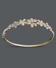 Diamond Flower Bangle :) Diamond Bracelet Design, Jewelry Bracelets Gold, Classic Bracelets, Bracelets Gold Diamond, Bangle Designs, Jewelry Design Necklace, Diamond Flower, Girly Jewelry