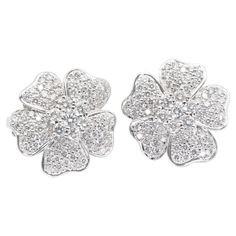 Flower Diamond Earrings in 18 Karat White Gold. 6.50 Carats. Classic Flower Shaped Diamond Earrings For Formal Occasions, Classic Flower Shaped Diamond Earrings For Formal Events, Classic Diamond Flower Earrings For Formal Occasions, Formal Flower Shaped Brilliant Cut Earrings, Luxury Flower Shaped Formal Earrings, Classic Formal Flower Shaped Diamond Earrings, Classic Formal Diamond Flower Earrings, Luxury Flower-shaped Formal Earrings, Luxury Floral Earrings For Formal Occasions