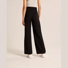 Women High Waist Long Palazzo Pants Trousers Our pants are expertly designed to comfortably fit your figure. Your best features are highlighted by classic cuts and slim-fitting styles. You may pair them with a variety of tops and they make wonderful basics. Our classic designs are ageless. Fits all sizes The wide-leg pants' innovative functional waistband offers lots of elasticity and long-lasting comfort to ensure your all-day comfort. Extremely high-rise pants with a relaxed, tailored wide-leg Womens Palazzo Pants, Warm Pants, Jumpsuit Chic, Wedding Clothes, Bell Bottom Pants, High Rise Pants, Palazzo Pants, Pants Trousers, Polished Look