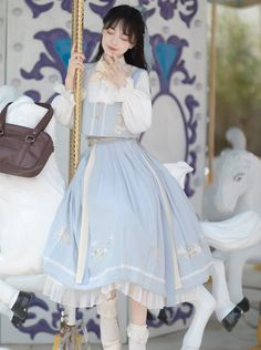 ❤︎Chinese vest + pleated skirt + idol blouse❤︎ Chinese Element, Anime Lingerie, Kawaii Dress, Upgrade Your Look, Elegant Sets, Maid Dress, Fairy Princesses, Sweet Floral, Vest Shirt