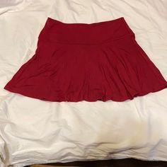 New Hollister Red Skirt Sz M 10.22 Red Flared Skirt For Summer, Red Stretch Mini Skort, Red Stretch Skort Mini Length, Red Stretch Mini Length Skort, Red Stretch Mini Bottoms, Red Stretch Mini-length Bottoms, Red Stretch Mini Length Bottoms, Stretch Red Mini Bottoms, Red Stretch Casual Mini Skirt