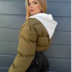 Zip Up Hooded Puffer Jacket. Army Green. Cute Comfortable. Brand New Warm Hooded Puffer Jacket For Cold Weather, Casual Khaki Puffer Jacket For Winter, Casual Khaki Winter Puffer Jacket, Khaki Winter Puffer Jacket For Streetwear, Khaki Puffer Jacket For Winter Streetwear, Casual Khaki Puffer Jacket For Cold Weather, Solid Warm Hooded Puffer Jacket, Solid Color Warm Hooded Puffer Jacket, Warm Solid Hooded Puffer Jacket