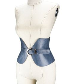 This exquisite corset belt is made entirely of genuine leather. The front part is stiff calf leather, the inside is soft sheep leather. With to its unique design, this belt will accentuate the waist and create a flattering feminine shape. Pair up a corset belt with a sleek dress or a pencil skirt for a sensuous and a chic look. Add this fashionable item to your wardrobe and you will not leave anyone indifferent! You can wear this corset belt with dresses and blouses, it can even be worn over a c Peplum Belt, Black Leather Corset, Trendy Belts, Leather Corset Belt, Hourglass Fashion, Leather Peplum, Belt With Buckle, Waist Corset, Womens Leather Belt