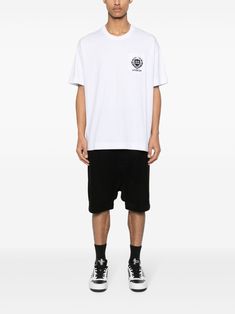 GIVENCHY white cotton T-shirt, crew neck and short sleeves, contrasting logo on the chest. This item is in size L and the color is Givenchy Logo, Logo Embroidered, Short Tops, Drop Shoulder, Cotton T Shirt, White Cotton, Patch Pocket, Givenchy, Cotton Tshirt