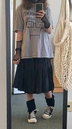 Masc Skirt Outfit, Alt Outfits, Grunge Goth, Swaggy Outfits, Alternative Outfits, Feminine Outfit, Fairy Grunge, Dream Style