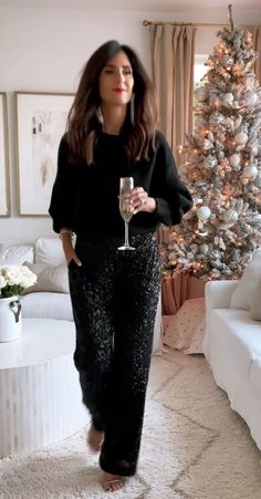 Company Christmas Party Outfits: How to Shine at Your Office Celebration — No Time For Style Winter New Years Eve Outfit Cold, Black Sequin Trousers, Modest Holiday Party Outfit, Christmas Party Outfit 2023, Sylwester Outfit New Years, Holiday Party Outfit 2023, Cold New Years Eve Outfit, Nye Outfit Ideas Casual, Sylwester Outfit