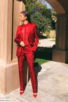 Mode Zendaya, Estilo Zendaya, Law Roach, Modest Girl, Woman In Suit, Zendaya Outfits, Zendaya Style, Fashion Moments, Zendaya Coleman