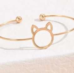 Cat Bangle Bracelet. Gold Colored Alloy. New. Bangle Bracelet Gold, Cat Bracelet, Jewelry Sale, Gold Bangle Bracelet, Bracelet Gold, Gold Jewelry Fashion, Jewelry Gold, Bangle Bracelet, Womens Jewelry Bracelets