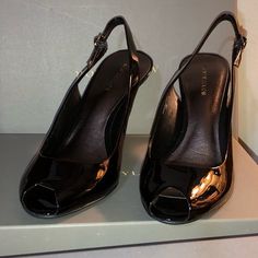 Ann Taylor Black Patent Leather Perp Toe Sling Back High 4” High Heel Shoes. New In Original Box With Original Packaging Materials Band Tags. Black Soles In New /Never Worn Condition. No Scuffs Or Damage, Just Tried On In Store, Not Worn. Leather And Soles Are In New Excellent Condition-No Defects, Patent Leather Open Toe Slingback Pumps For Office, Open Toe Patent Leather Slingback Pumps For Formal Occasions, Black Open Toe Slingback Pumps For Office, Formal Open Toe Patent Leather Slingback Pumps, Black Form-fitting Open Toe Slingback Sandals, Open Toe Patent Leather Slingback Pumps For Evening, Evening Patent Leather Open Toe Slingback Pumps, Evening Open Toe Patent Leather Slingback Pumps, Sleek Patent Leather Slingback Pumps With Open Toe