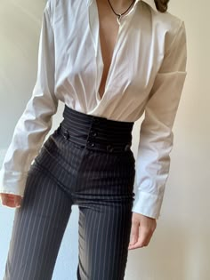 Suit Mixed With Dress, Modern Business Women Fashion, Strong Female Outfits, Luxury Office Outfits Women, Corset Outfit Formal, Office Fashion Women Work Outfits, Vest Shirt Outfit, Woman Suit Fashion, The Platform