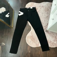 Nwt Zara Denimwear Slim Fit Black Jeans. Zara High Rise Jeans For Work, Zara Mid-rise Jeans For Work, Zara Black Jeans For Workwear, Zara Black Jeans For Work, Black Zara Jeans With Pockets, Zara Black Jeans With Pockets, Zara Black Mid-rise Jeans, Zara Tapered Leg Jeans, Zara Black Straight Leg Jeans