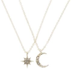 Celestial Pendant, Sun And Moon Necklace, Interesting Outfits, Celestial Necklace, Silver Jewelry Necklace, Fashionable Jewelry, Girls Necklaces, Sun And Moon, Jewelry And Accessories