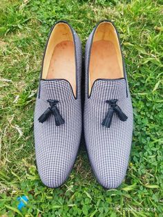 Bespoke Custom Made Men Shoes Black & White Fabric Calf-Skin Leather Tassel Loafers Dress on Storenvy Loafers Dress, Quality Leather Boots, Custom Design Shoes, Black And White Fabric, Loafers Shoes, Tassel Loafers, Sneakers Men Fashion, Leather Tassel, White Fabric