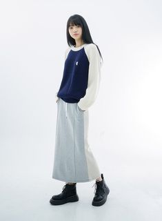 Seoul South Korea, 가을 패션, Full Circle, Casual Style Outfits, Lookbook Outfits, Asian Fashion, Look Fashion, Long Skirt, Pretty Outfits