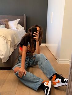 Crush Outfits, Online Crush, Jordan Outfits Womens, Outfits With Jordan 1s Fashion Styles, Looks Hip Hop, Mode Ulzzang, Skater Outfits, Skater Girl Outfits, Jordan Outfits