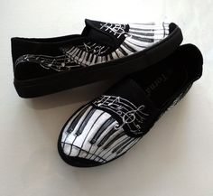 Custom Piano shoes. Handpainted music notes shoes. Great gift for musicians or just music lovers :) Classic black and white design on full black slip on shoes. Acrylic paint on canvas Shoes. Every size is possible. I use US size chart! Shoes are hand painted using High grade acrylic paint. I use a special textile paint designed to be flexible on fabric. The paint is water proof and fade proof. Prices depends on what model of shoes you will choose. --- Let me know the style and your shoe size upo Painted Piano, Just Music, Painted Pianos, Textile Paint, Black Slip On Shoes, Hand Painted Shoes, Musician Gifts, Custom Dog Portraits, Vans Slip On