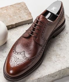 Ferragamo Shoes Mens, Italian Leather Shoes, Bespoke Shoes, Mens Fashion Smart, Mens Fashion Classic, Best Shoes For Men