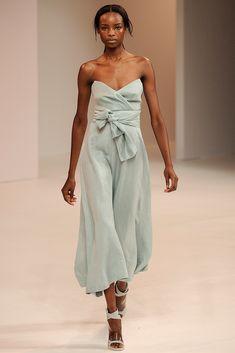 Bouchra Jarrar, Porsche Design, 2015 Fashion, Spring Summer 2015, Looks Style, Mode Inspiration, Pale Green, Summer Day, Beautiful Gowns