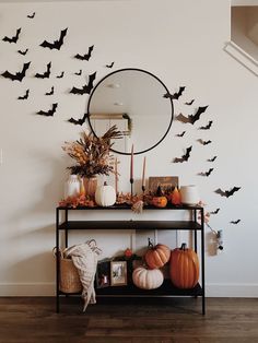 THE BEST & EASIEST Halloween Entryway Decor || Halloween Entryway Table Decor. Modern farmhouse entryway table decor. Modern farmhouse halloween table decor. Farmhouse halloween decor. Halloween entryway ideas. Halloween entryway table. Halloween entryway bench. Halloween Decorations Minimal, Entrance Fall Decor Ideas, October House Decor, Fall Halloween Decor Ideas For The Home, Fall Decor Witchy, Decorating Halloween Indoor, Fall Decor Ideas Apartment, Fall Halloween Mantle, Fall Halloween Table Decor