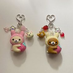 #rilakkuma #keychain #bears #strawberry #sliceoflife Character Accessories Ideas, San X Characters, Clay Charm Ideas, Small Cute Things, Rilakkuma Keychain, Cute Clay Charms, Cute Trinkets, Keyring Ideas, Cute Key Chains