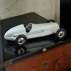 Vintage Grand Prix Race Car Model Tether Car, Toy Race Cars, Model Cars Collection, Racing Car Model, Grand Prix Cars, Authentic Models, Car Gift, White Car, Vintage Race Car