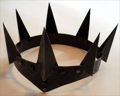 Evil Queen Crown, Evil Queen Costume, Couronne Diy, Crown Template, Evil Queens, Dark Queen, Diy Crown, Folding Origami, Queen Costume