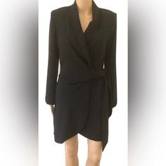 Nwt $69.90 Zara Size Small Overlapping Mini Dress, Long Sleeve, Tie Waist, Black Color, Made In Morocco. Body And Lining 100% Polyester, Non-Stretching Fabric, Lined Shoulder To Shoulder 16” Armpit To Armpit 16.5” Waist One Way Flat 15.5” Hips One Way Flat 18” Length From Armpit 24.5” Length From Shoulder 35” Length Sleeve From Shoulder 23” Elevate Your Style With This Stunning Zara Mini Dress In Classic Black. The V-Neckline And Tie Closure Add A Touch Of Femininity To The Design, While The Ove Red Midi Dress Bodycon, Zara Denim Dress, Zara Black Dress, Red Bodycon, Black Bloggers, Draped Midi Dresses, Waistcoat Dress, Long Sleeve Knit Dress, Bustier Dress