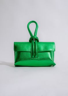 Stylish and elegant Dolce & Precious Glitter Handbag in vibrant green color with intricate detailing and sparkling accents Glitter Handbag, Wedding Swimwear, Diva Boutique, Girls Handbags, Gold Handbags, Sparkle And Shine, Unique Clothing, Secret Sale, Inspirational Celebrities