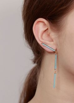 Details: Gold plated silver earrings set with neon blue vintage glass. This is a limited edition Handcrafted in Spain Silver Earrings Set, Stylist Outfit, Jet Setter, Grad Gifts, Earring Sale, Neon Blue, Blue Vintage, Blue Earrings, Gold Plated Silver