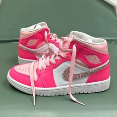 Beautiful Custom Nikes. Worn Twice, In Great Condition. Hot Pink And White With Light Pink Laces. Hot Pink Jordans, Jordans Pink, Jordan Cleats, Bedazzled Shoes, Nike Shoes Women Fashion, Dream Shoe, Pink Jordans, Wishlist 2024, Preppy Shoes