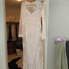 Beautiful Lace Matching Nightgown And Robe. Robe Has A Train. Worn Once. Perfect For Wedding Night And Honeymoon. Sheer Nightgown For Spring Wedding, Sheer Nightgown For Wedding, Long Sleeve Lace Trim Nightgown For Wedding, White Wedding Nightgown For Spring, Elegant White Lace Nightgown, Spring Wedding Lace Nightgown, White Spring Wedding Nightgown, Spring Wedding Sleepwear With Delicate Lace, Spring Wedding White Nightgown