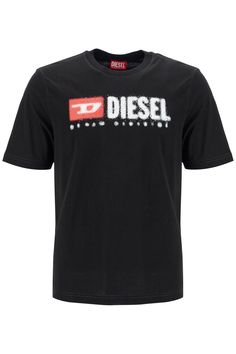 This Diesel crew neck t-shirt is made of lightweight cotton jersey and features a textured water effect logo print on the front. The neckline is finished with ribbing and it has a regular fit. The model is 187 cm tall and wears size L. Composition: 100%CO Cotton Graphic Tee With Logo, Cotton T-shirt With Logo Print And Crew Neck, Cotton Crew Neck T-shirt With Logo Lettering, Cotton T-shirt With Logo Lettering, Cotton Short Sleeve T-shirt With Logo Lettering, Relaxed Fit Crew Neck T-shirt With Logo Lettering, Graphic Tee With Logo Lettering Crew Neck, Relaxed Fit Cotton T-shirt With Logo Lettering, Cotton Relaxed Fit T-shirt With Logo Lettering