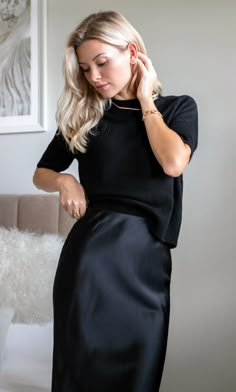 Alessa Silk Slip Skirt – 100% Silk Skirt | Ravella Luxury Silkwear Black Silk Skirt Outfit Casual, Black Satin Skirt Outfit Work, Black Silk Skirt Outfit Summer, All Black Business Outfit, How To Style A Silk Skirt, Black Silk Midi Skirt Outfit, Wedding Guest Dress Cold, Chic Office Outfit Young Professional, Petite Business Casual Outfits