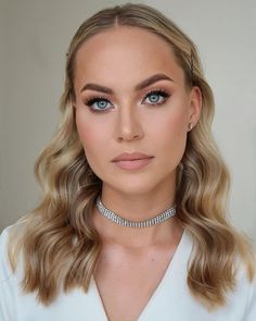 Wedding Makeup: 50 Looks For Brides [2024 Guide + Expert Tips] Glam Makeup Blue Eyes, Wedding Makeup Blonde, Makeup Blue Eyes, Dramatic Wedding Makeup