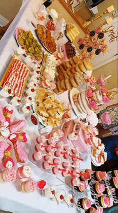 brunch, birthday, food table, party, bridal shower, pink, sweet 16, food, Sweet 16 Brunch, Brunch Birthday Party, 17. Geburtstag, Pink Snacks, Sweet 16 Party Decorations, Pink Sweet 16, Sweet Sixteen Birthday Party Ideas, Christmas Things To Do, Birthday Snacks