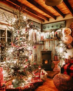 a decorated christmas tree in a living room