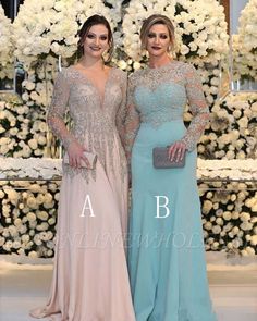 Babyonlinewholesale propose Charmante robe de bal en dentelle à manches longues | Robe de bal fendue sur le devant Robe de mère de mariée à un bon prix de Comme Sur L'image,blanc,ivoire,rose bonbon,rose perle,incarnadin,rouge,fuchsia,bordeaux,chocolat,brun,or,champagne,orange,aubergine,violet,lavande,bleu ciel,bleu,bleu océan,bleu royal,marine foncé,noir,argent,bleu foncé,vert jade,vert citron,vert herbe, à fourreau au sol eux. Superbe mais abordable manches longues . Party Gowns Evening Dresses, Party Gowns Evening, Split Prom Dresses, Mother Of The Bride Dresses Long, Mother Of The Bride Gown, Mother Bride, Mother Of Groom Dresses, Plus Size Party Dresses, Bride Groom Dress