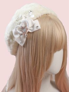 The price is for a beret only, others are not included. The bowknot is detachable. Garment Size SizeFree SizeHead Circumference56-58 Winter Beret, Cute Winter Hats Beret, White Barret Hat, White Winter Beret, Kawaii Beret Hat, White Beret, Cute Beret, Luxury Furniture Living Room, Vintage Gothic