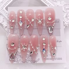 Shape: Stiletto  -Size Chart~ (thumb/index/middle/ring/pinky) XS: 14mm/10mm/11mm/10mm 8mm S: 15mm/11mm/12mm/11mm/ 9mm M: 16mm/12mm /13mm/12mm/ 10mm L: 17mm/ 13mm /14mm /13mm/11mm **please note that we do not accept custom size order anymore** White Glossy Acrylic Nails, Gemstone Nail Designs, Chandelier Nails, Blushing Nails, Nail Holiday, Art Deco Nails, Nails 3d, Nail Jewels, Holographic Nail Polish