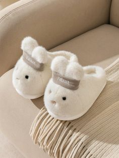 Cute Rabbit Plush Slippers For Women, Indoor Warm Furry House Slippers For Winter White     Animal    Women Shoes, size features are:Bust: ,Length: ,Sleeve Length: Cute Animal Slippers, Cute Home Slippers, Snow Shoe Hare, Cute House Slippers, Cute House Shoes, Aesthetic Slippers, Home Shoes Slippers, Stylish Shoes Heels, Home Slippers Women