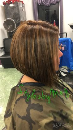 Swing/inverted bob with Paul Mitchell color and caramel highlights for dimension.  Fun shirt haircut.  Bob haircut.  Stacked haircut.  Swing bob Swing Bob Haircut, Stacked Haircut, Bob Pendek, Paul Mitchell Color, Haircut Bob, Stacked Haircuts, Angled Bob Hairstyles, Inverted Bob Hairstyles