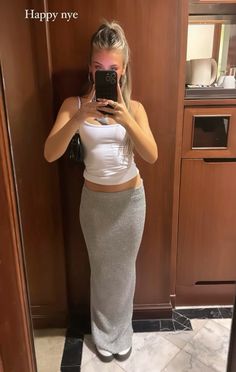 Riley Saurage Outfit, Riley Saurage, New Wardrobe, New Years Eve, Going Out, Fashion Inspo, Cute Outfits, Wardrobe, How To Wear