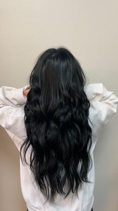 Image shared by EvamellFind images and videos about cute girlsexy Girl and beauty girl on We Heart Itthe app to get lost in what you love. Hand Tied Hair Extensions, Black Hair Long Hair, Black Hair Long, Black Hair Curls, Long Hair Black, Hair Black Hair, Black Wavy Hair, Black Hair Extensions