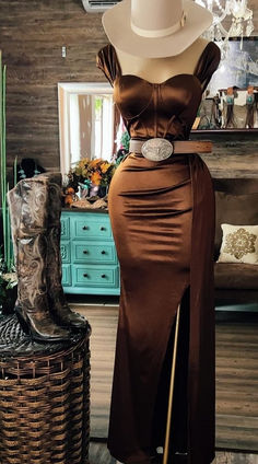 Western Formal Dresses, Western Formal, Vaquera Outfits, Western Style Dresses, Pretty Vibes, Cowgirl Dresses, Boda Mexicana, Looks Country, Casual Wear Dress