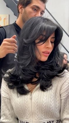 Layers With Curtain Bangs Wavy Hair, Medium Butterfly Haircut With Bangs, Short Black Hair With Layers, Medium Length Haircut Curly Hair, Mid Length Black Hair, Hair Styles With Bang, Butterfly Haircut For Short Hair, Lob 2024, Black Hair Haircut